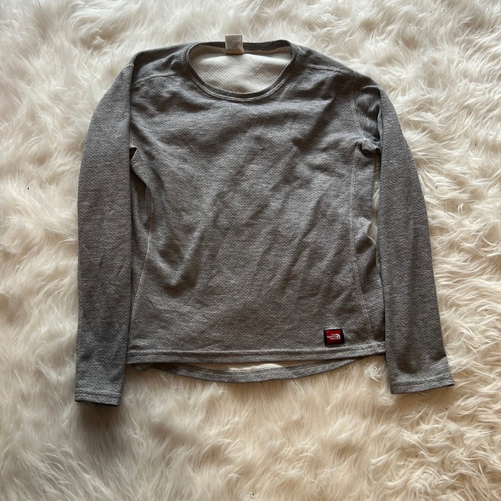 womens Large, Northface insulated long sleeve shirt